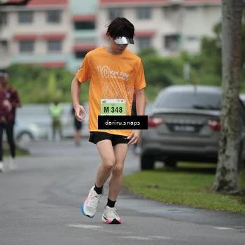 Runner Photo 8570871
