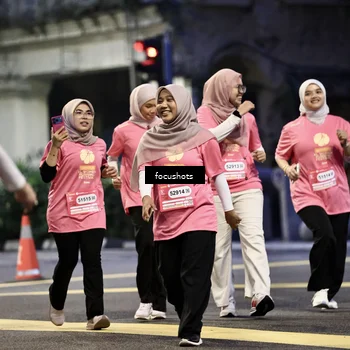 Runner Photo 8570874