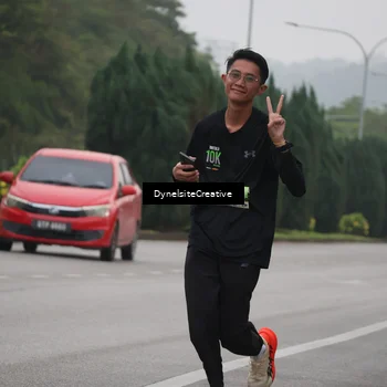 Runner Photo 8570875