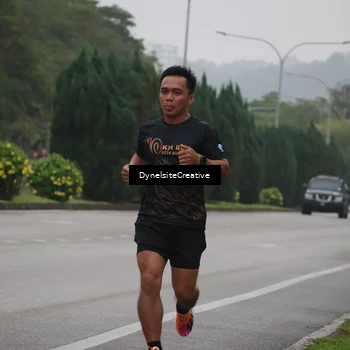 Runner Photo 8570884