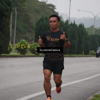 Runner Photo 8570890