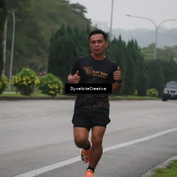 Runner Photo 8570891