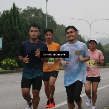 Runner Photo 8570954