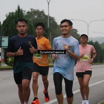 Runner Photo 8570959