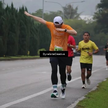 Runner Photo 8571015