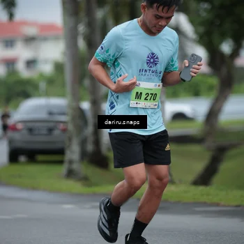 Runner Photo 8571033