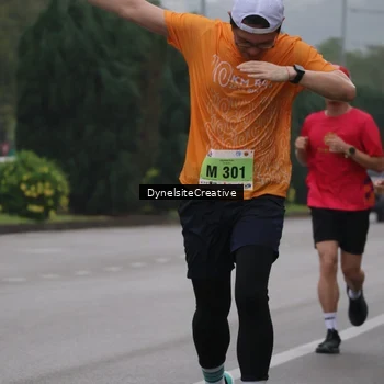 Runner Photo 8571063