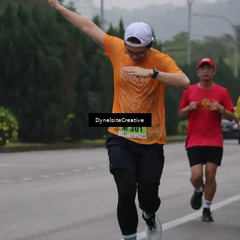 Runner Photo 8571072