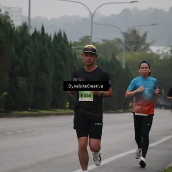 Runner Photo 8571112