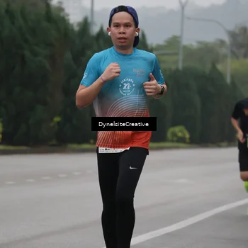 Runner Photo 8571126