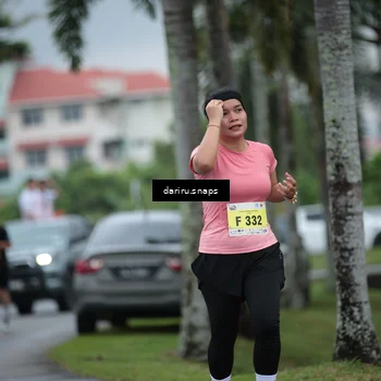 Runner Photo 8571150