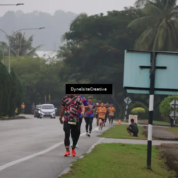 Runner Photo 8571207