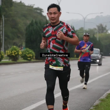 Runner Photo 8571273