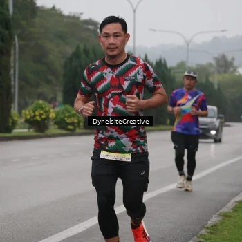 Runner Photo 8571275