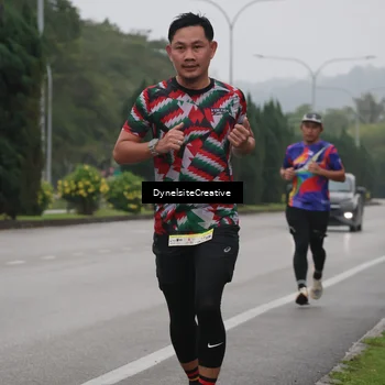 Runner Photo 8571284