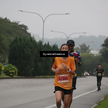 Runner Photo 8571315