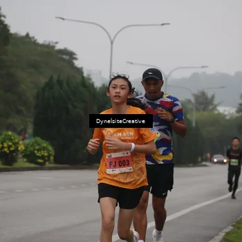 Runner Photo 8571326