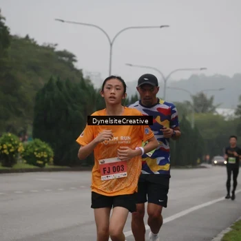 Runner Photo 8571327