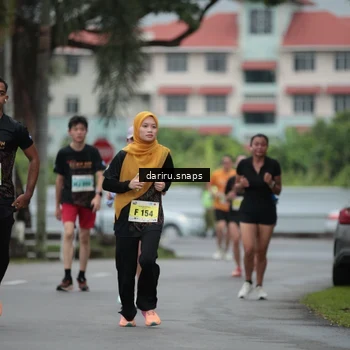 Runner Photo 8571404