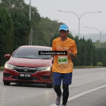 Runner Photo 8571439