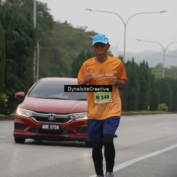 Runner Photo 8571463