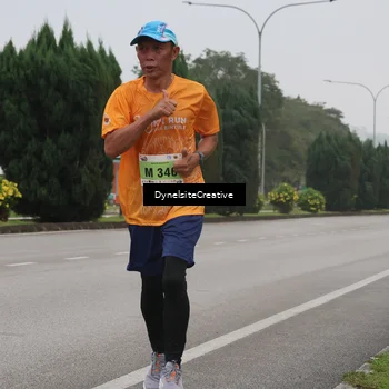 Runner Photo 8571501