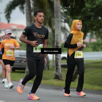 Runner Photo 8571509