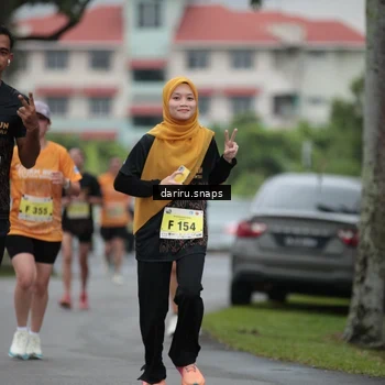 Runner Photo 8571551