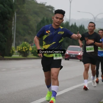 Runner Photo 8571564