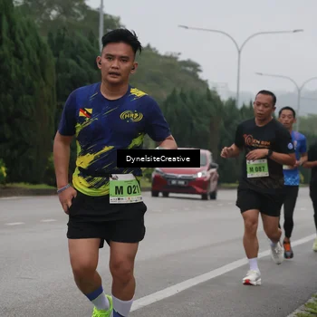 Runner Photo 8571568