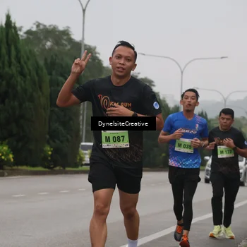 Runner Photo 8571584
