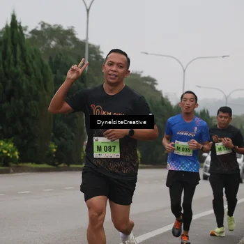 Runner Photo 8571608