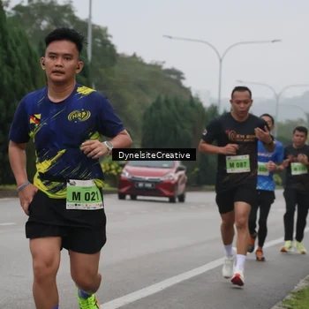 Runner Photo 8571658