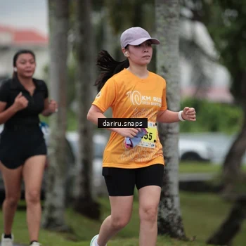 Runner Photo 8571666