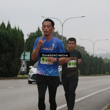 Runner Photo 8571667