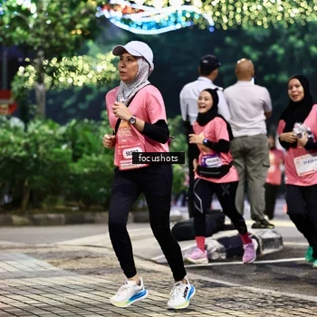 Runner Photo 8571684