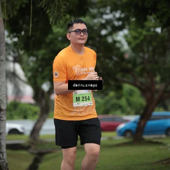 Runner Photo 8571726