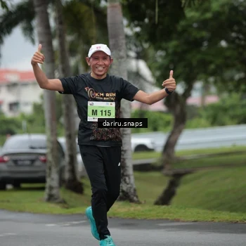 Runner Photo 8571781
