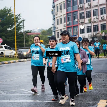 Runner Photo 8571806