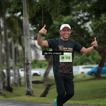 Runner Photo 8571823