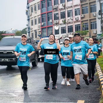 Runner Photo 8571858
