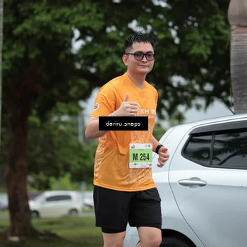 Runner Photo 8571923