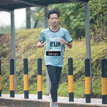 Runner Photo 8571924