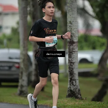 Runner Photo 8571933