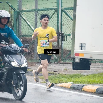 Runner Photo 8571946