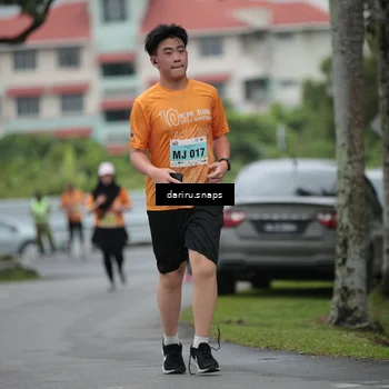 Runner Photo 8571956