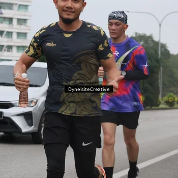 Runner Photo 8571995