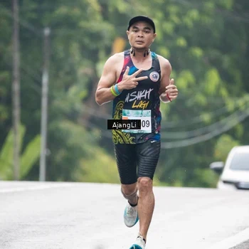 Runner Photo 8572002