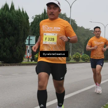Runner Photo 8572017
