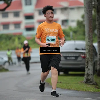 Runner Photo 8572020